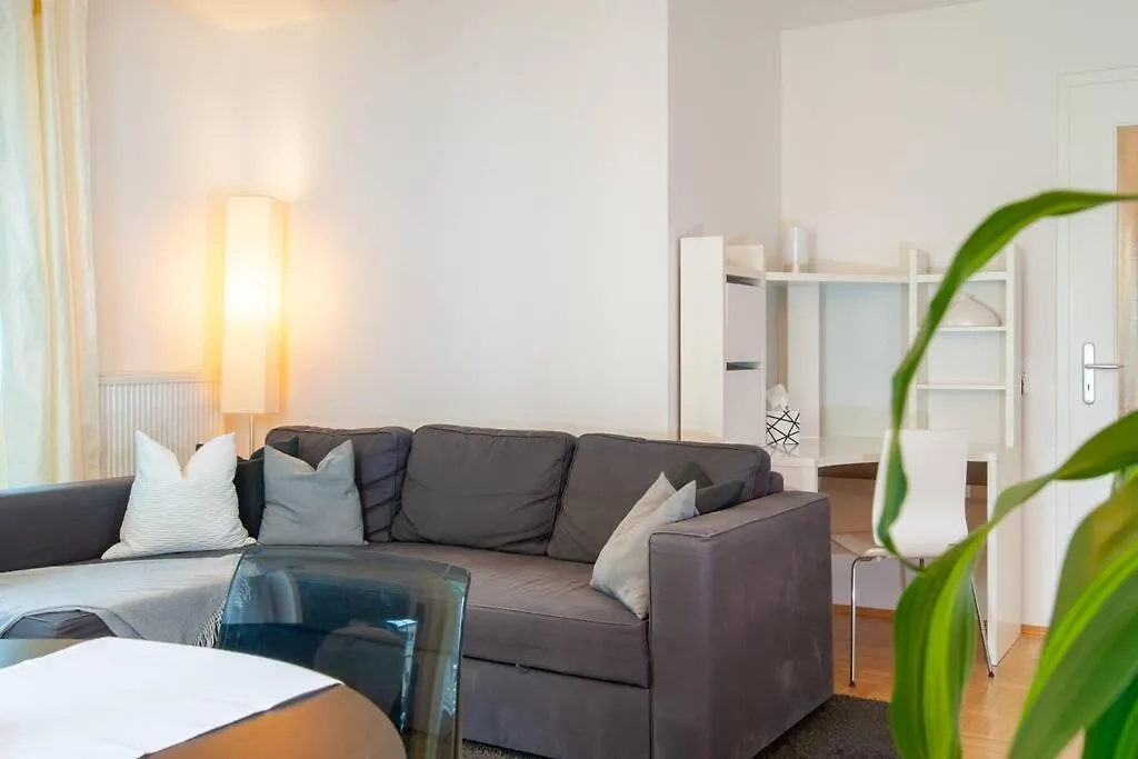 Appartamento Wohnglueck Mit Balkon Im Preussischen Viertel Dresda Germania